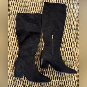 Black Knee-High Women's Boots